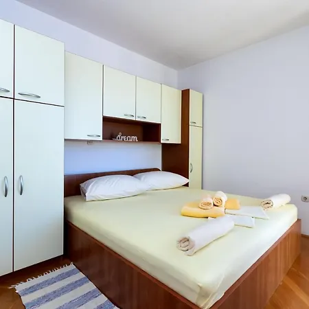 Apartment Lidija *